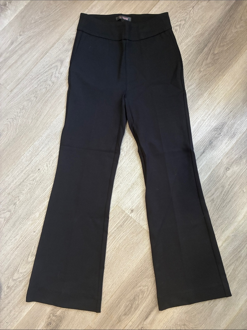 NWOT Renuar Black Wide Leg Ponte Pants